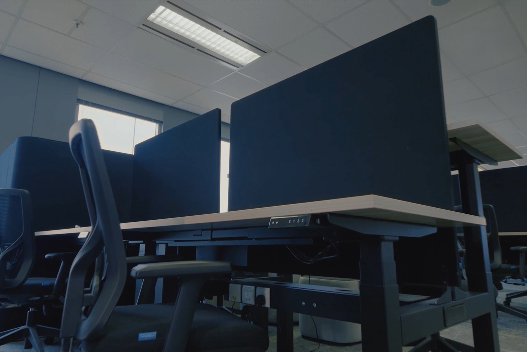 Height Adjustable Table